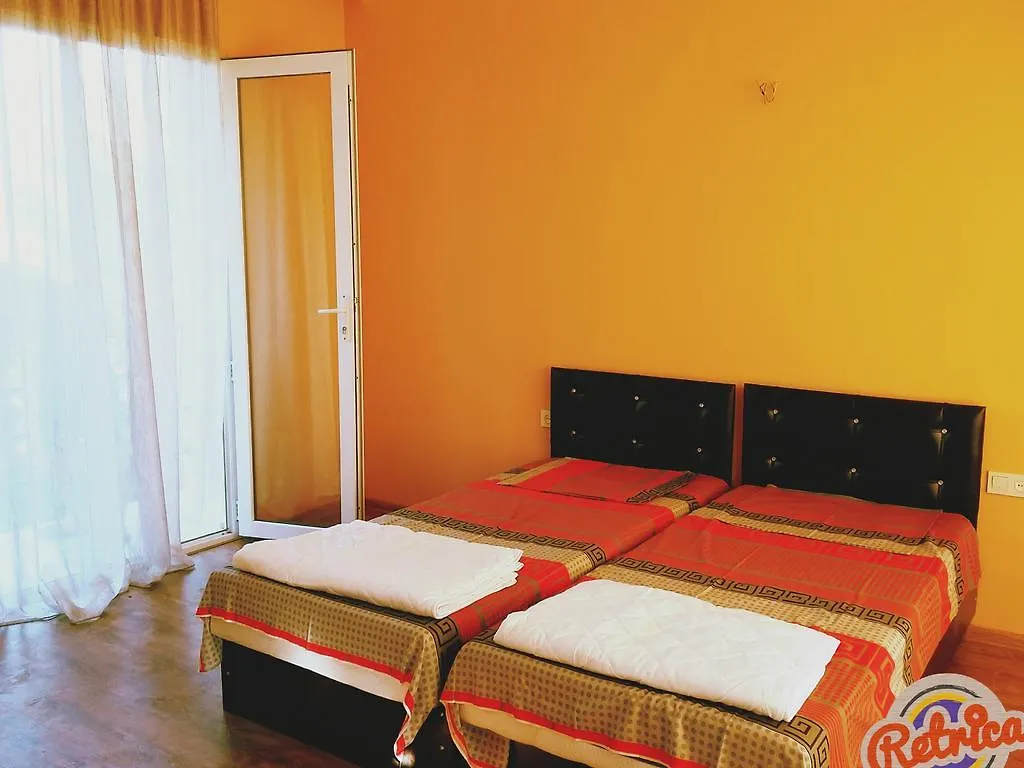 Maiko'S House Guest House Batumi