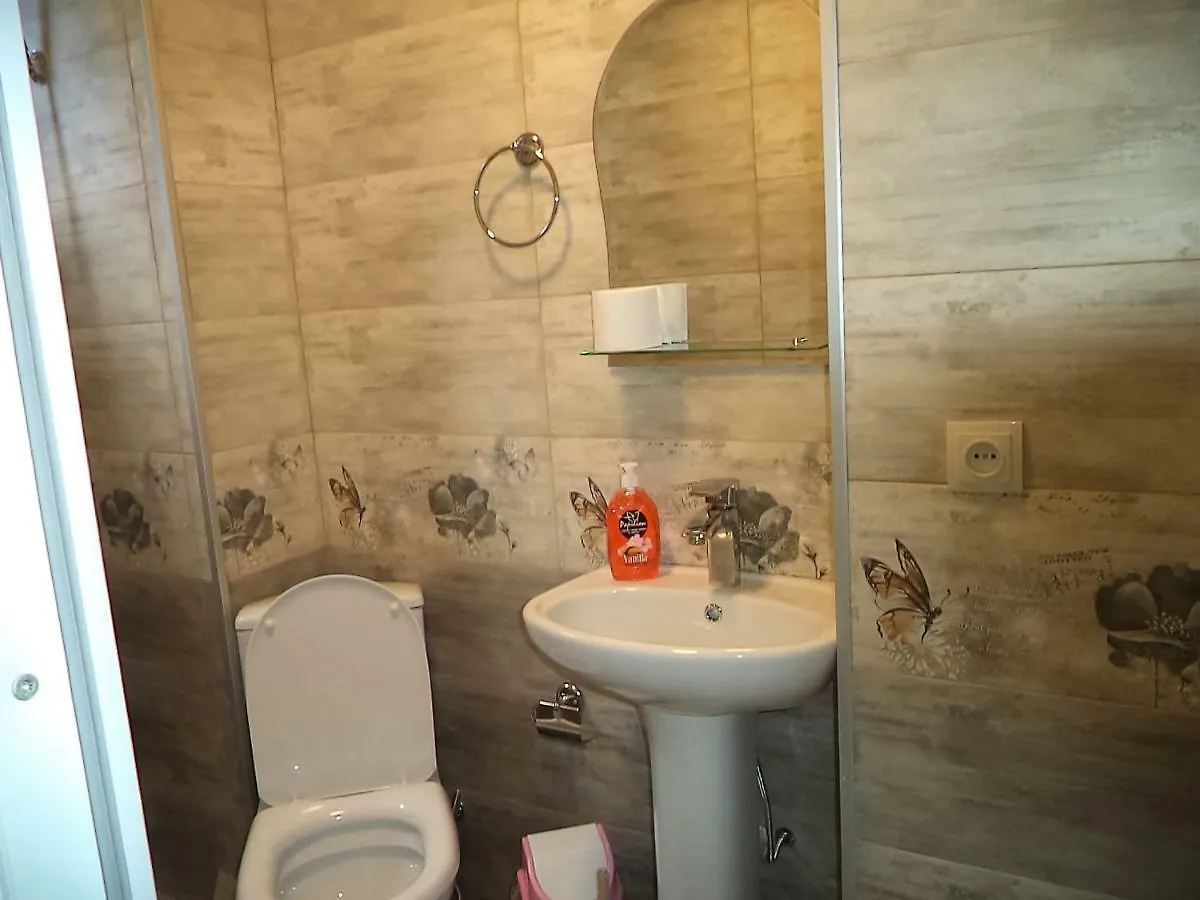 Maiko'S House Guest House Batumi